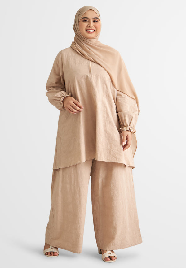 Elida DEMURE Modest Textured Set Wear