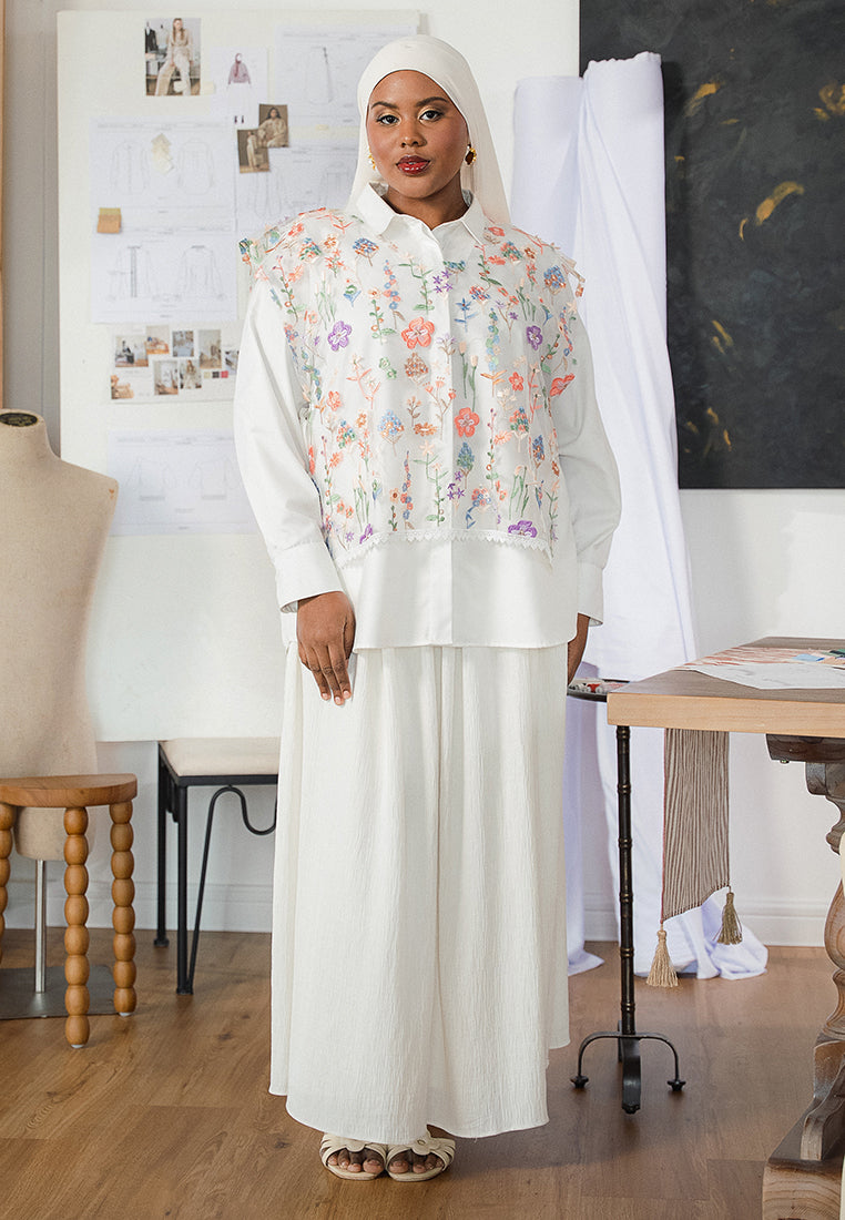 Risa Floral Embroidery Layering Mesh Vest – Mis Claire