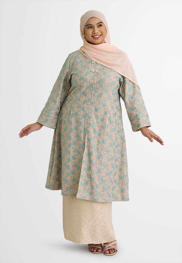 Shumu Oriental Collection Lace Kebarung Set