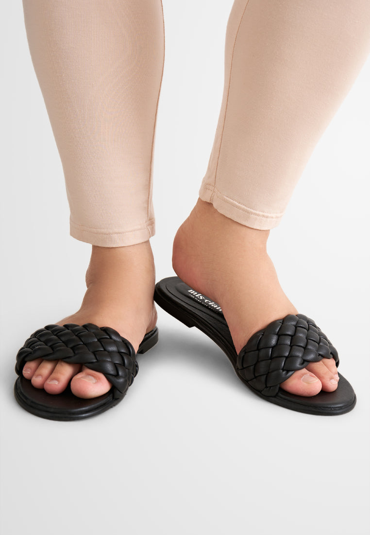 Britney Braided Design Slip On Sandals - Black