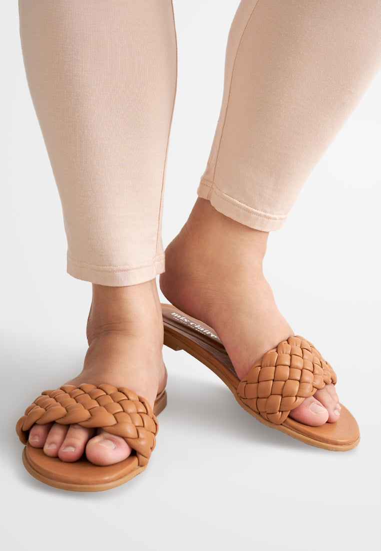Britney Braided Design Slip On Sandals - Brown