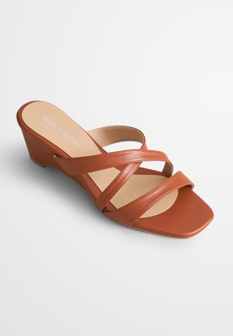 Connor Criss Cross Strappy Sandals - Brown