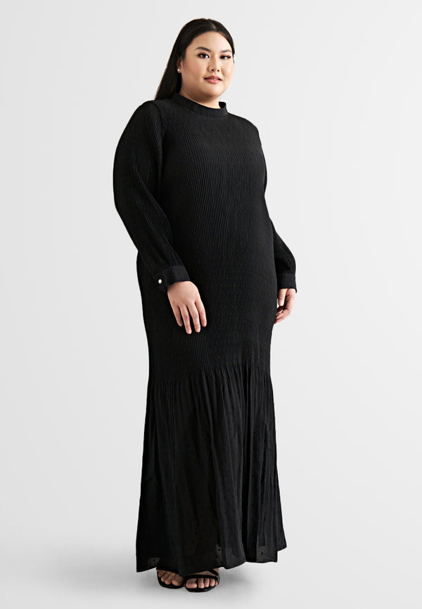 Dania Elegant Pleated Jubah Dress