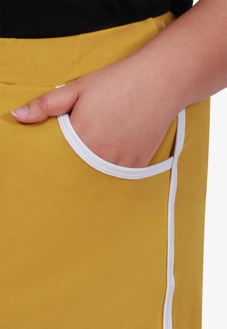 Fonda Plus Size Retro Shorts - Yellow