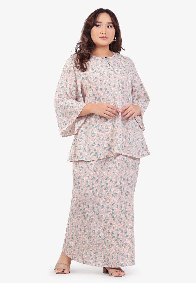 Kasandra Raya4All Printed 3/4 Sleeves Kurung Set - Soft Pink