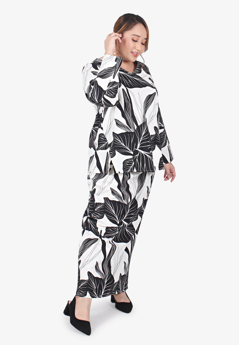 Layang Pokoks Collection Linen Tunic Blouse - Black Print