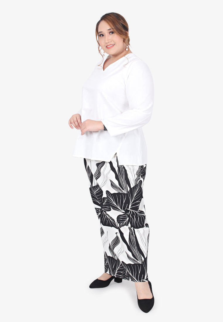 Layang Pokoks Collection Linen Tunic Blouse - White