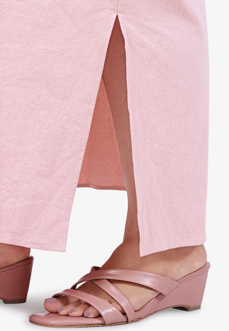 Lazing Zen 2021 Linen Sleeveless Dress - Cool Pink