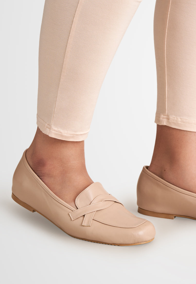 Louisa Classic Soft Loafers - Nude