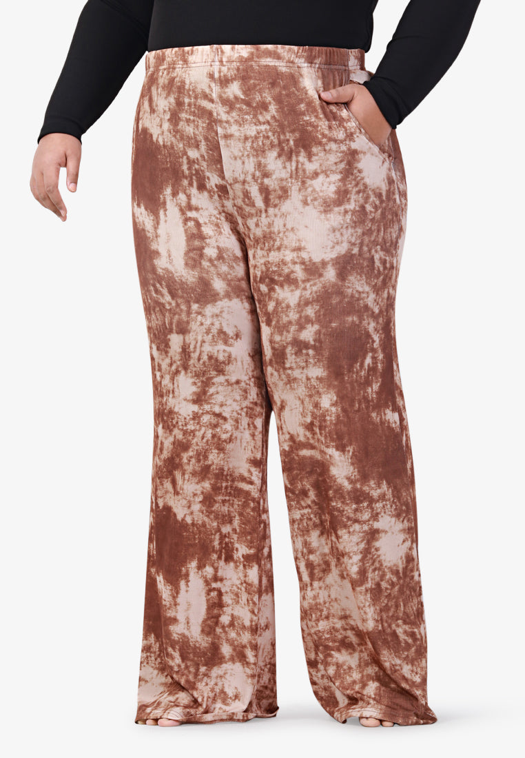Louvenia Dye Print Ribbed Soft Pants - Brown