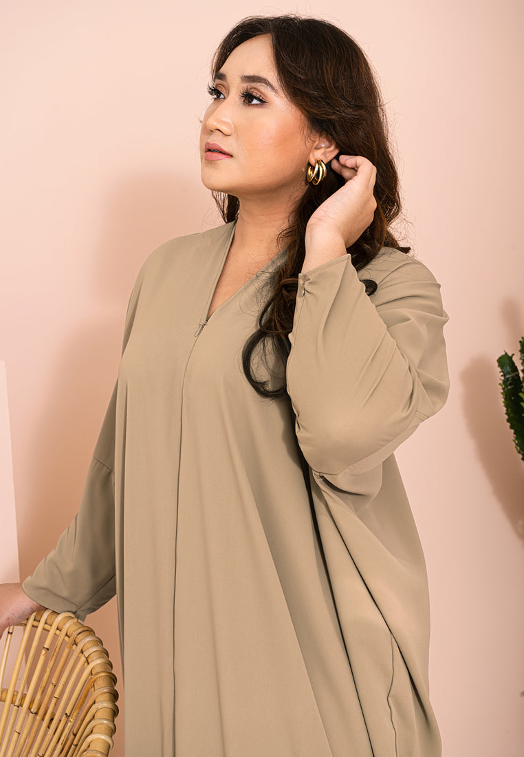 Mesha Raya Minimalist Jubah Dress - Khaki Brown