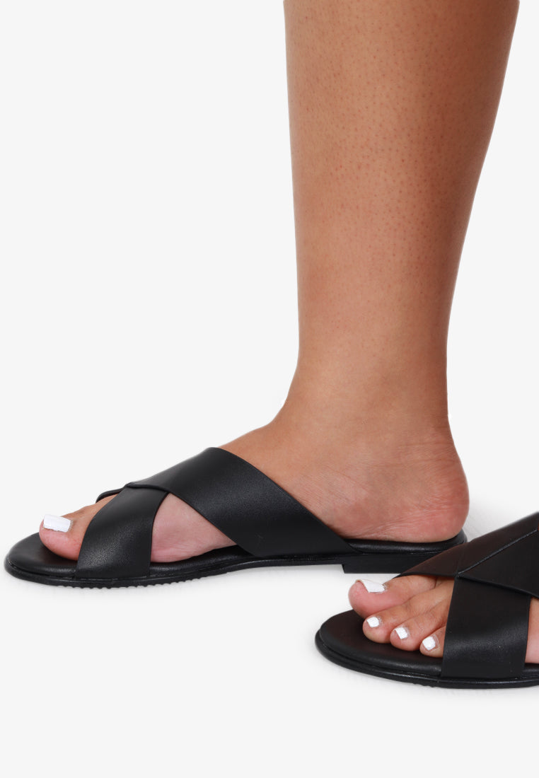 Splendora Faux Crossover Sandals - Black