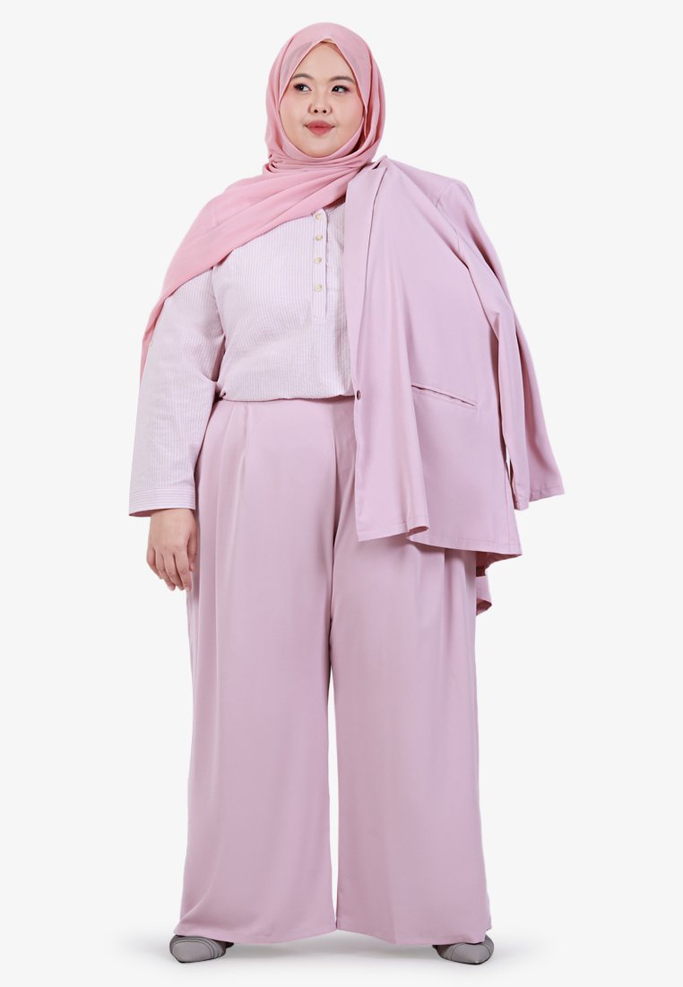Sung Korean Inspired Lightweight Wide Pants - Baby Pink