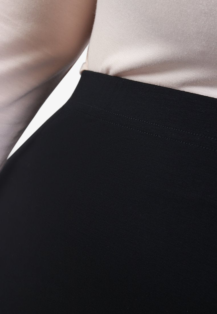 Veiled INVISIBLE Lightweight Petticoat - Black