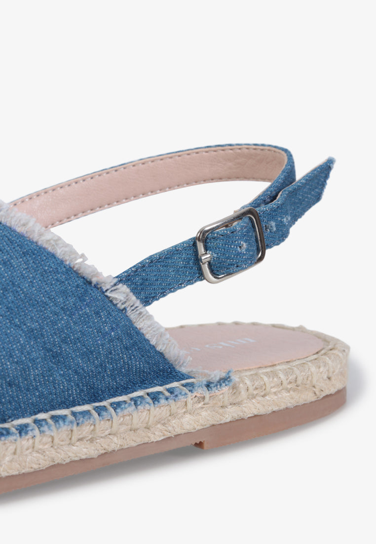 Wander Casual Beach Vibe Fabric Sandals - Blue
